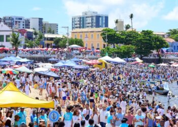 Salvador registra dia mais quente do ano no domingo dedicado a Iemanjá