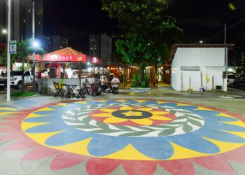 Após requalificação, Praça Nossa Senhora Aparecida é novo atrativo de lazer no Imbuí