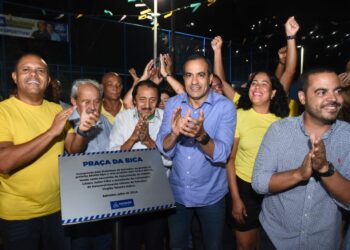 Moradores de Cajazeiras VIII e de Castelo Branco ganham novos espaços de lazer e esportes