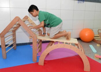 Sala sensorial de escola municipal no Pau Miúdo melhora aprendizado de alunos com deficiência