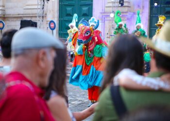 Com mais de 1,5 milhões de visitantes, programação do Natal Salvador chega ao fim com Terno de Reis e apresentações culturais