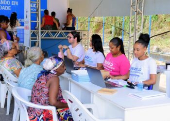 Saúde nos Bairros e serviços odontológicos seguem com atendimentos neste fim de semana