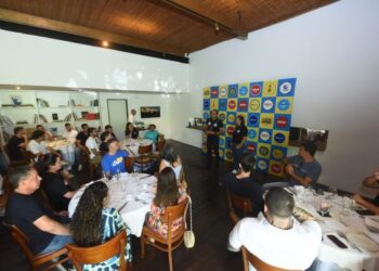 Bruno Reis agradece patrocinadores do Carnaval: “Contribuem para o desenvolvimento da cidade”