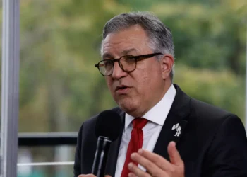 EUA cancelam vistos da filha e da esposa do ministro Alexandre Padilha