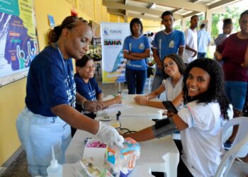 Caravana de Direitos Humanos: Atendimento itinerante da SJDH oferece serviços gratuitos aos moradores de Itapuã