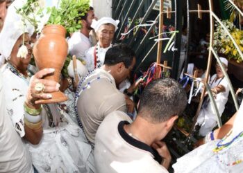“Vou retribuir esse amor e carinho com muito trabalho”, diz Bruno Reis após Lavagem do Bonfim 