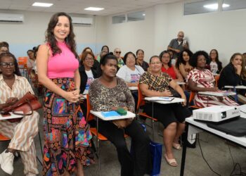 Treinar para Empregar impulsiona mulheres empreendedoras em Salvador com capacitações gratuitas