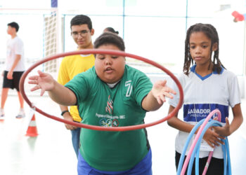 Escola Municipal de Periperi realiza paralimpíada para trabalhar inclusão