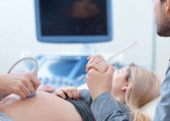 Exame pré-natal reduz chance de bebê nascer com anomalia