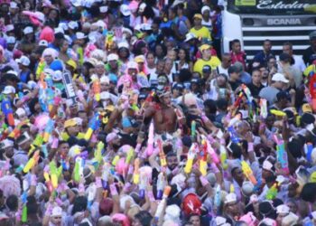 Lei proíbe uso se pistolas d’água no Carnaval