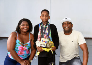 Aluno da rede municipal coleciona 16 títulos em campeonatos de jiu-jitsu