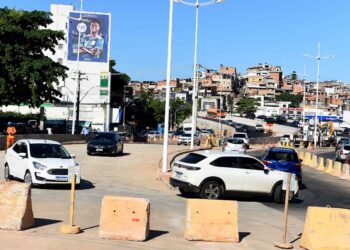 Avenida Juracy Magalhães: novo retorno é aberto