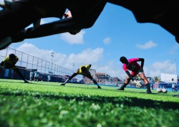 Prefeitura entrega nova Arena Esportiva do Abaeté e chega a 67 campos de grama sintética em Salvador