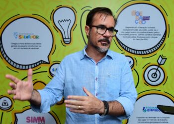 Curso gratuito de montagem de sistemas fotovoltaicos forma novos profissionais em Salvador