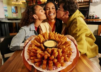 Outback promove experiência especial para celebrar o Dia das Mães