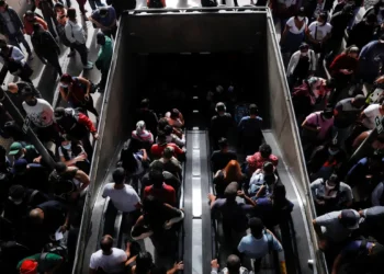 Queda da desigualdade acelera crescimento do país, diz economista