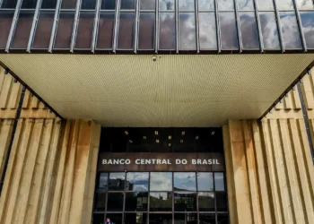 Banco Central reduz estimativa de PIB para 2025