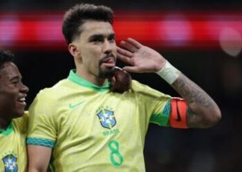 Seleção Brasileira busca empate com Espanha em jogo histórico: 3 a 3