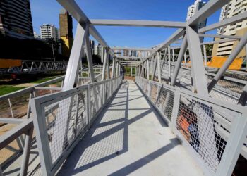 Nova passarela na Juracy Magalhães promete oferecer segurança e acessibilidade para pedestres