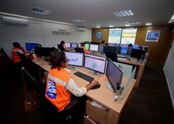 Defesa Civil de Salvador reforça equipes e mantém plantão 24h para atendimento de ocorrências das chuvas