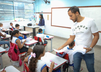 Salvador Avalia realiza diagnóstico de desempenho escolar com 97 mil alunos da rede