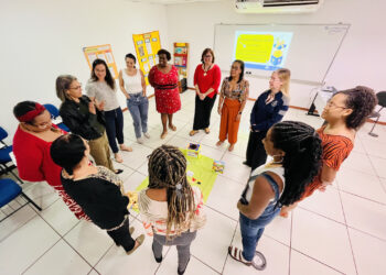 Professores da rede municipal participam de encontro formativo em Língua Portuguesa