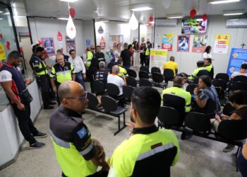 Campanha leva agentes da Transalvador ao Hemoba para doação de sangue