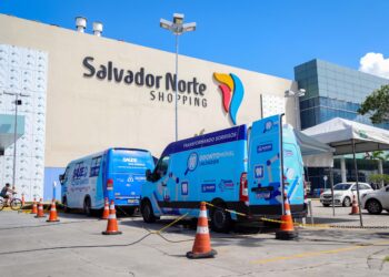 Maio Laranja: Caravana Vamos Proteger oferece serviços no Salvador Norte Shopping