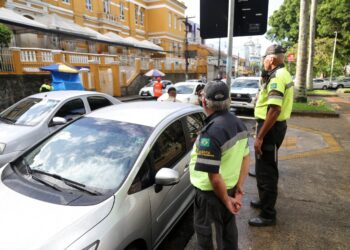 Transalvador monta operação de trânsito para eleições no domingo (6)