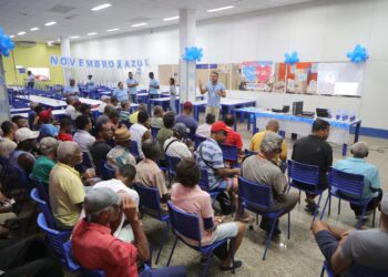Restaurante Popular de Pau da Lima realiza ação de prevenção ao câncer de próstata