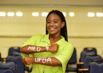 Estudante do Ingressar é aprovada em medicina em três das melhores universidades federais do país