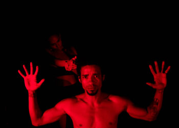 Espetáculo instalação (NU) Madrugada me Proteja estréia no MAFRO no dia 5 de julho