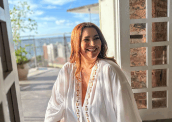 Belô Velloso apresenta show intimista de lançamento de “Toda Sexta-Feira 3.0” em Salvador