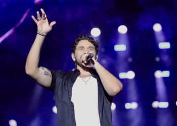Sertanejo Gustavo Mioto estreia no Festival Virada Salvador