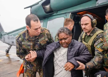 Número de pessoas resgatadas no Rio Grande do Sul chega a 20 mil