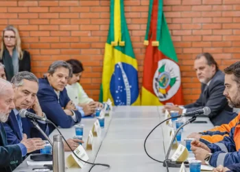 Lula cobra agilidade na liberação de recursos para o Rio Grande do Sul