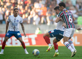 Bahia perde para o Fluminense e completa cinco jogos sem vencer