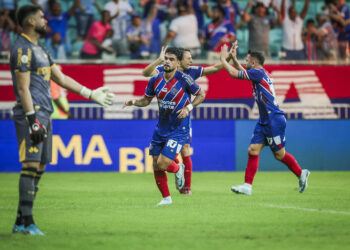 Gude preso: Bahia vence o Criciúma e se mantém no G-6