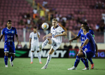 Com time sub-20, Bahia perde perde invencibilidade na Copa do Nordeste