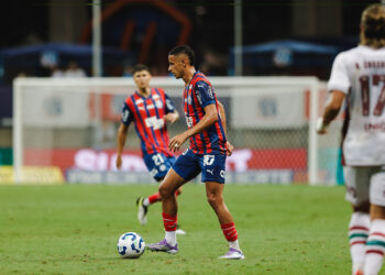 Juba neles: com passe de Jean Lucas, Bahia vence o Flu e vai com vantagem para decisão no Rio