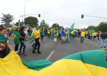 Moraes valida 21 acordos com investigados pelo 8 de janeiro
