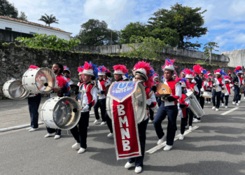 Fanfarra, cultura e história: estudantes da rede estadual protagonizam no 2 de Julho, em Salvador