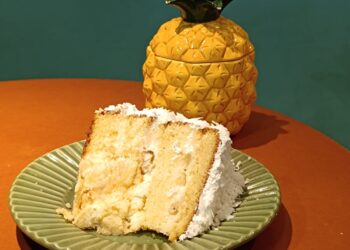 Tropicália Gelato e Caffé cria 4 tortas para homenagear as mães