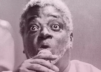 Morre músico Abdias Nascimento, filho de Léa Garcia, aos 71 anos