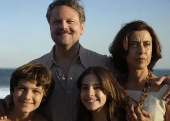 O que o Globo de Ouro de Fernanda Torres mostra sobre atos golpistas