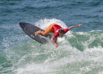 Encontro de gerações do surf na Etapa de Itacaré no Circuito Baiano 2024