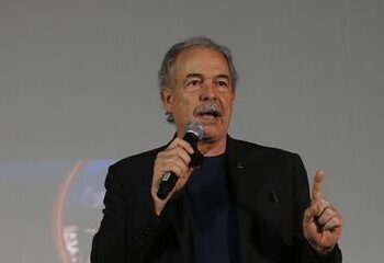 “Navio terá multa se não descarbonizar combustível”, alerta Mercadante