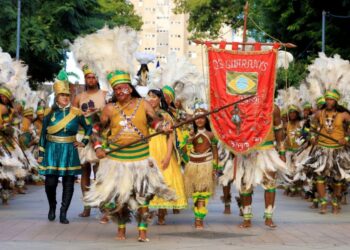 Governador encerra atos oficiais do Dois de Julho no Campo Grande