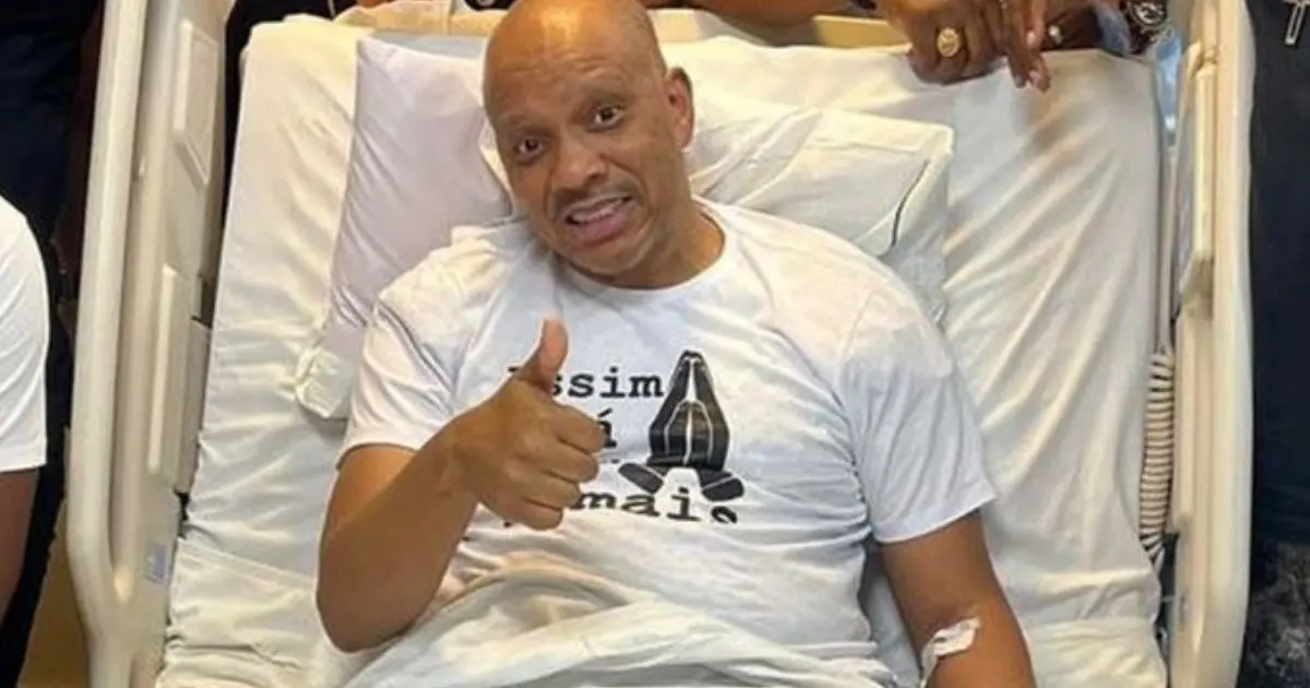 Anderson Leonardo, do Molejo, emociona colegas de banda com pedido em hospital