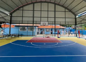 Escolas voltam a funcionar em Angra e cidade retorna à normalidade